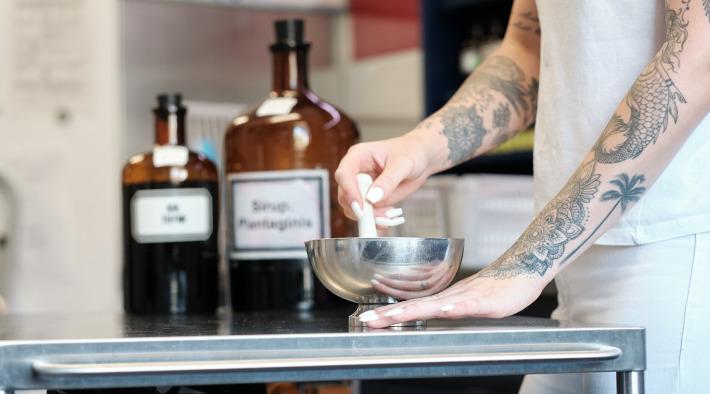 Teemischungen und magistrale Zubereitungen